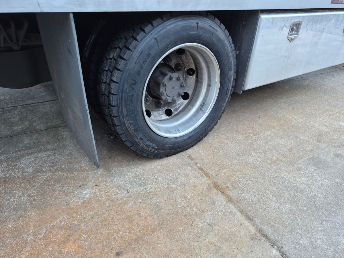 JG Mobile Tire Repair job photo